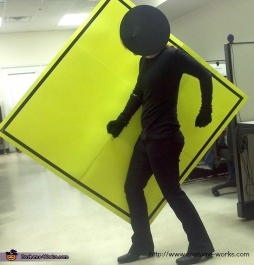 pedestrian_crossing_sign