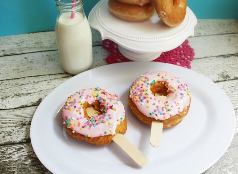 Doughnut Pops with Marshmallow Buttercream Frosting Recipe