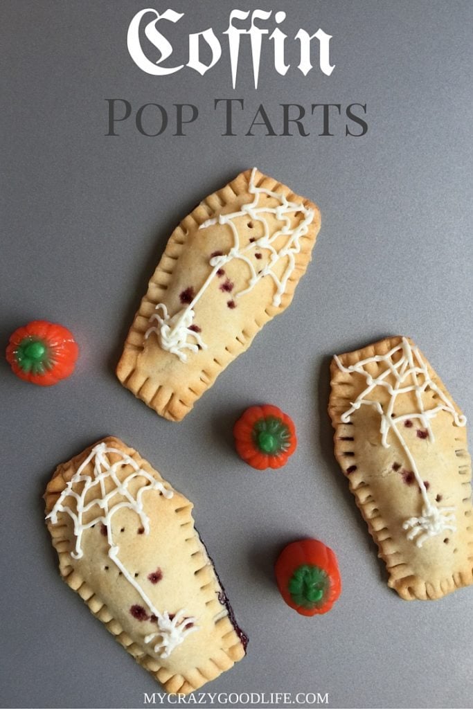 These homemade coffin shaped pop tarts are the perfect fun Halloween food! They're great as a special breakfast or even as a Halloween party food. Halloween Party Recipe | Fun Halloween Recipe | Easy Halloween Food for Kids