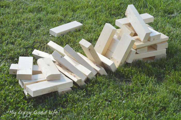 You can easily build this DIY Giant Jenga game for your next party or picnic