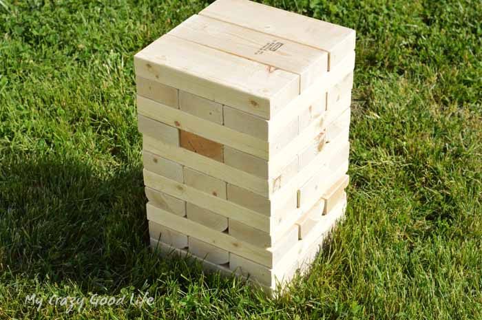 You can easily build this DIY Giant Jenga game for your next party or picnic