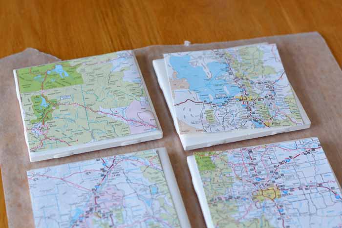 DIY: World Map Coasters – Follow your hart…man