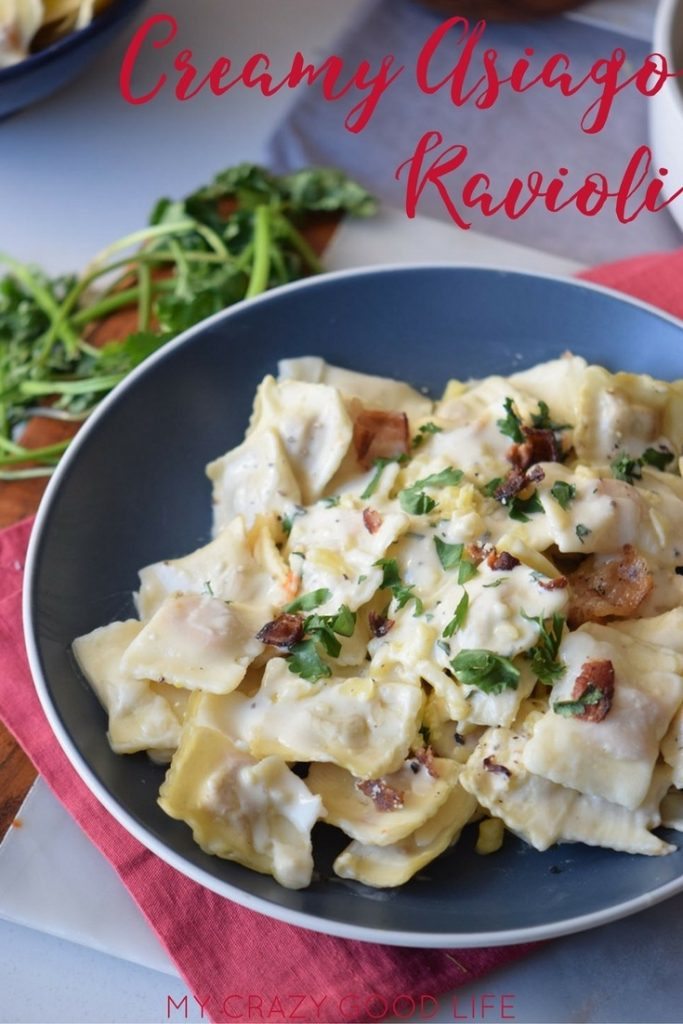 This Creamy Asiago Ravioli has all you expect from a good Italian recipe, it's easy to do, a total crowd pleaser, and out of this world good.