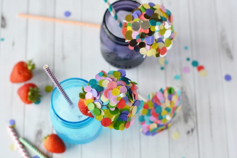 Make some DIY Confetti Umbrellas for everyday use or maybe some for your next party? They're cute, festive, and easy to make! The perfect project to relax! 