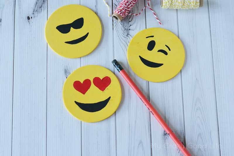 It seems like as the weather gets colder it's a great time for crafts! These emoji ornaments are easy to make and fun for everyone.