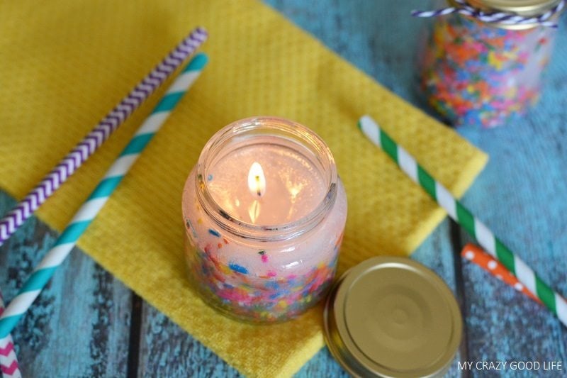 Make some of these festive and beautiful DIY birthday candles. They're fun, easy, and make a great addition to any DIY gift basket! 