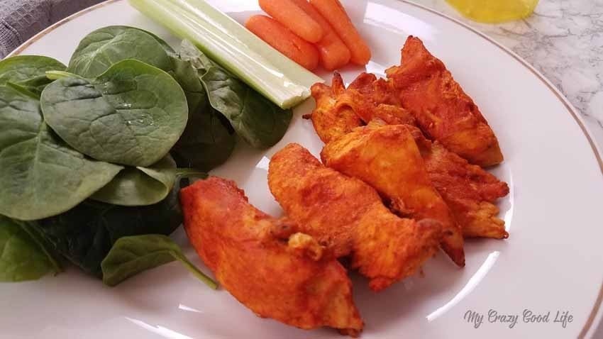 These Instant Pot Buffalo Chicken Bites will satisfy your craving! Instant Pot Buffalo Chicken Wings can be made from fresh or frozen chicken. 21 Day Fix Buffalo Chicken | Healthy Buffalo Chicken | Instant Pot Chicken Recipe | Instant Pot Dinner Recipe