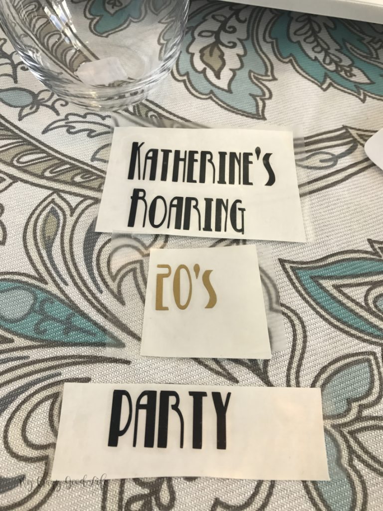It's showtime! Cricut party favors are excellent. They look great, like these roaring 20s party favors, and they are a so much fun to make! 