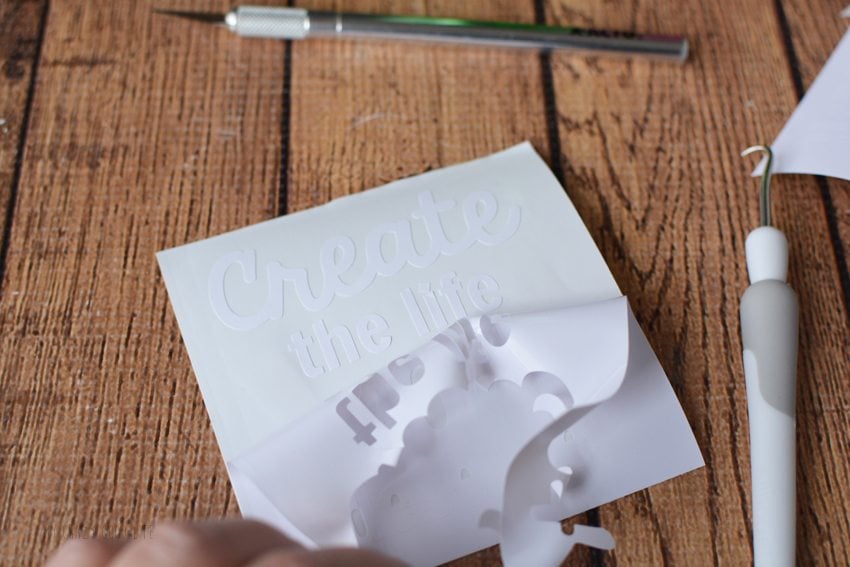 These DIY Vinyl Cups are adorable and versatile. They are a perfect vinyl craft idea to make with a cutting machine! Easily customize with your own sayings. 