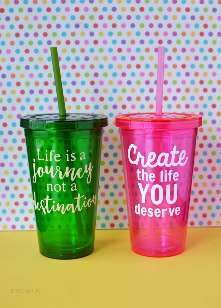 HOW TO MAKE A VINYL PLASTIC TUMBLER WITH YOUR CRICUT