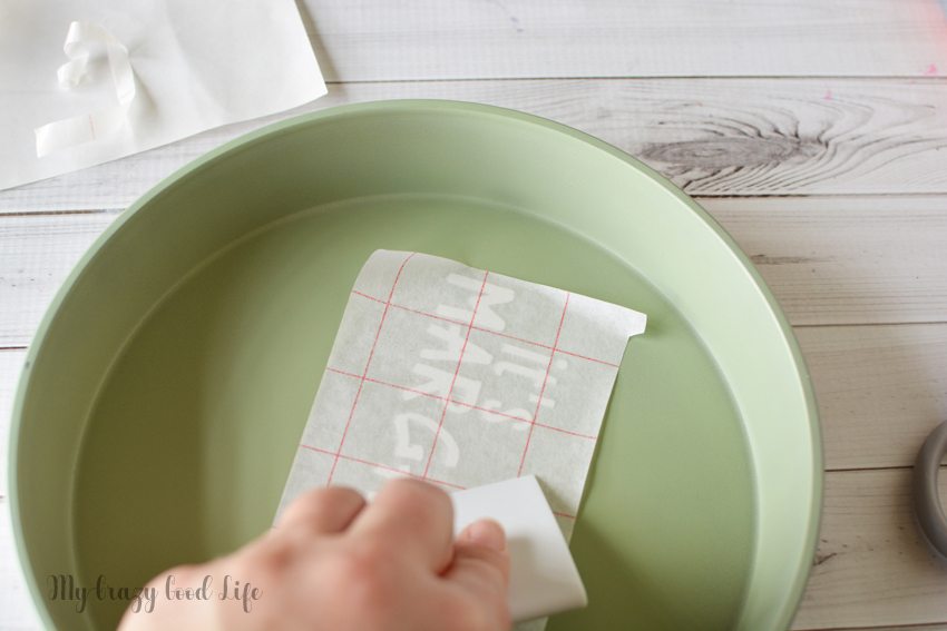 A DIY Margarita Drink Tray is easy to make and it is perfect for serving up your favorite cocktails! Try out this Margarita Drink Tray craft! 