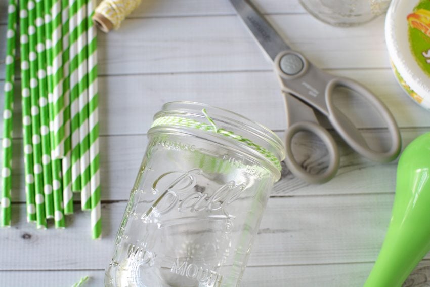 It's no secret how I feel about margaritas right? Well this margarita jar gift tray is the perfect DIY project for margarita lovers everywhere! 