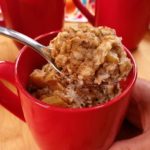 Homemade and delicious Instant Pot Apple Cinnamon Oatmeal cups, AND they're 21 Day Fix Friendly! This recipe makes one or four oatmeal cups. | 21 Day Fix Oatmeal