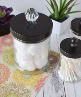 Repurposed candle jars are a fun way to turn them into something new! This fun and easy DIY project is calling for you! Craft Project | Easy Craft | Fun DIY