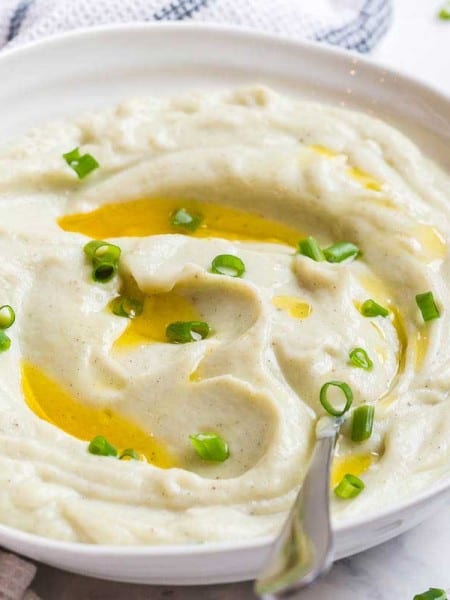 creamy instant pot mashed cauliflower in bowl