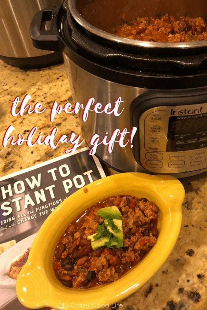 #ad I’m loving the new instant Pot cookbook, How to Instant Pot, because it organizes recipes by IP function! You can purchase #howtoinstantpot as a holiday gift today, and see my blog for this delicious chili recipe! 