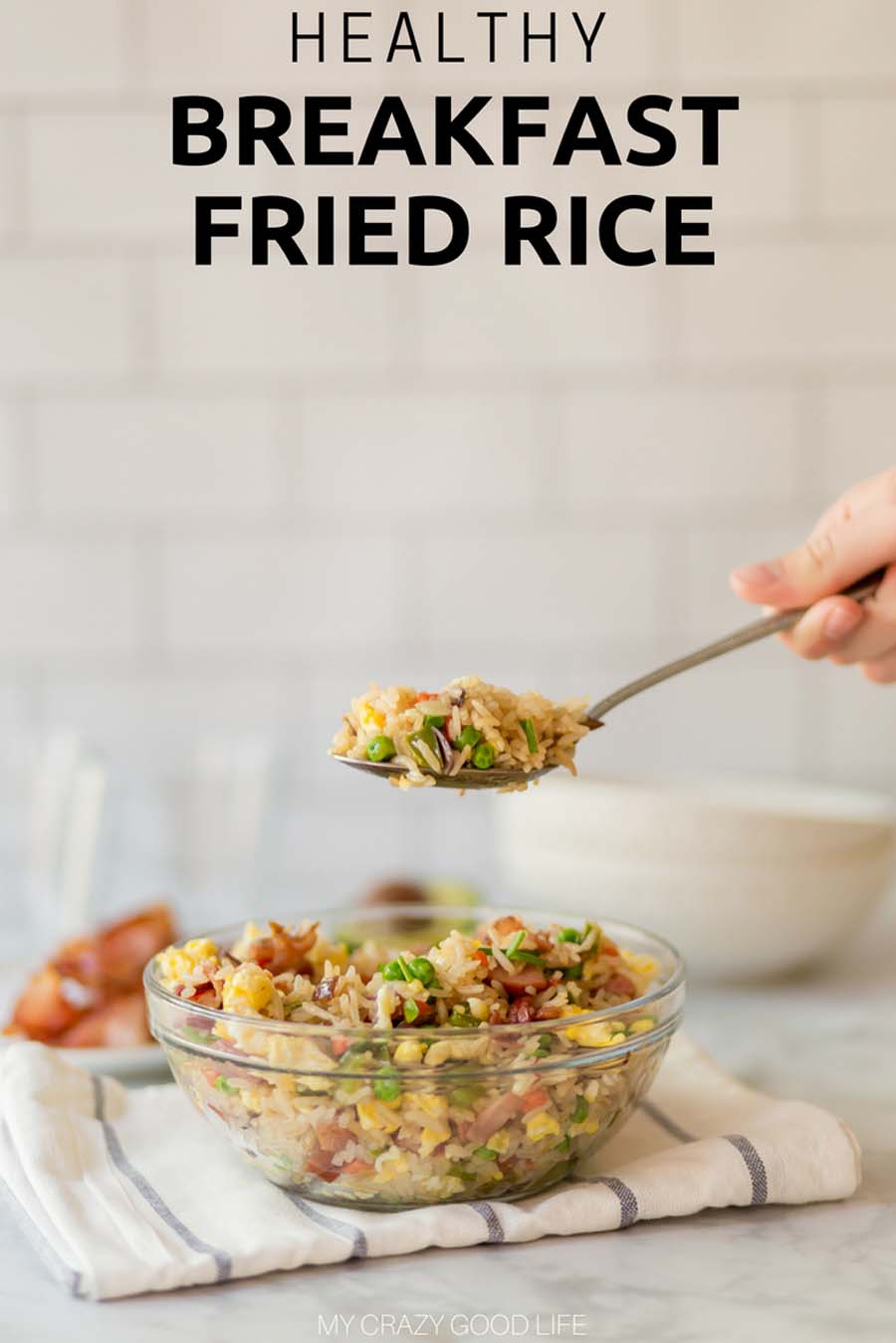 This healthy breakfast fried rice recipe is perfect for camping, meal prep, or even healthy breakfast for dinner! It's a great 21 Day Fix breakfast recipe, and good for 80 Day Obsession breakfast as well as 2B Mindset breakfast! #21dayfix #healthybreakfast #mealprep #2bmindset #80dayobsession