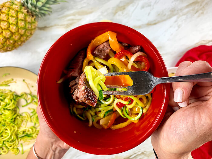 Another look at the steak fajita zoodles in a bowl ready to eat. 