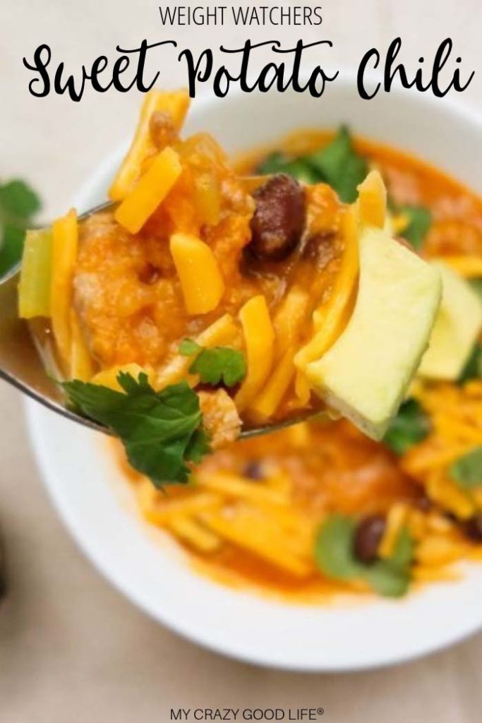 There's nothing better than a hearty bowl of chili. This Weight Watchers sweet potato chili is delicious, easy to make, and super low in points! A healthy sweet potato chili recipe that the whole family will love! 