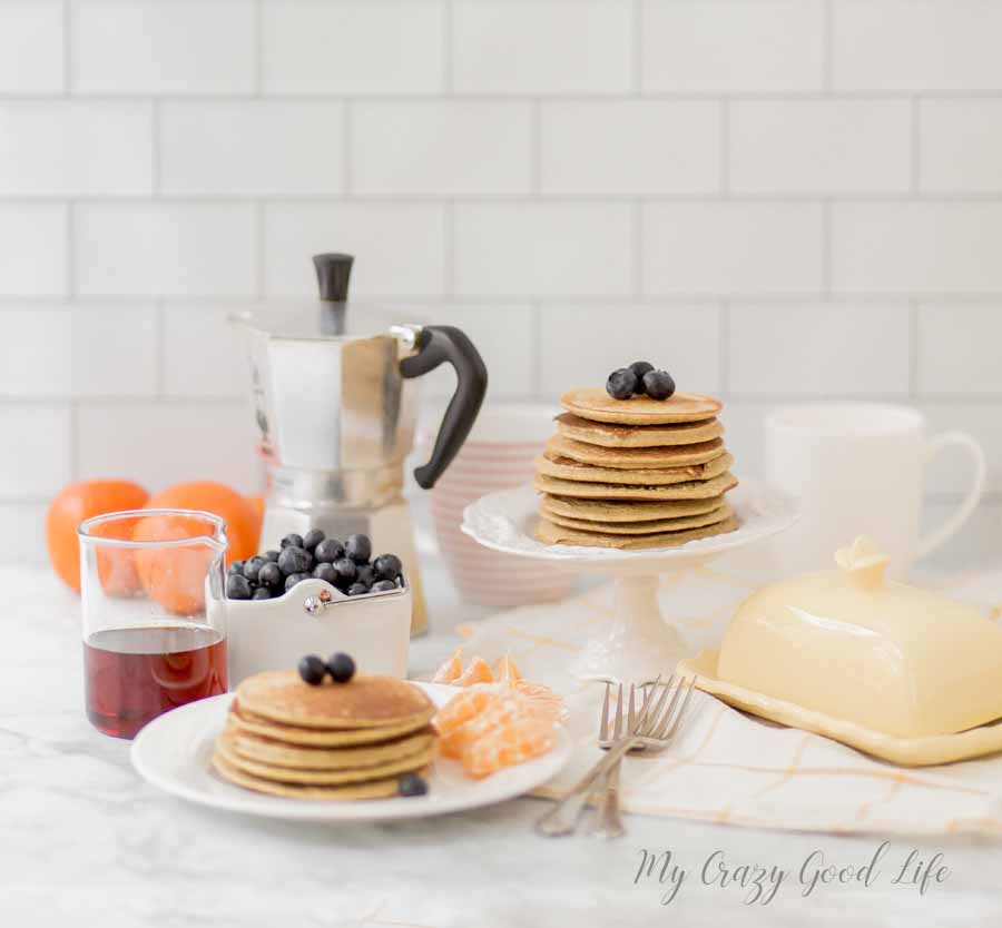 These flour free pancakes are a family favorite! These flour free pancakes are the best breakfast recipe! They're so filling, and a great way to start the day. These can easily be made into dairy free pancakes by omitting the cottage cheese and adding in a banana instead. #breakfast #glutenfree #recipes