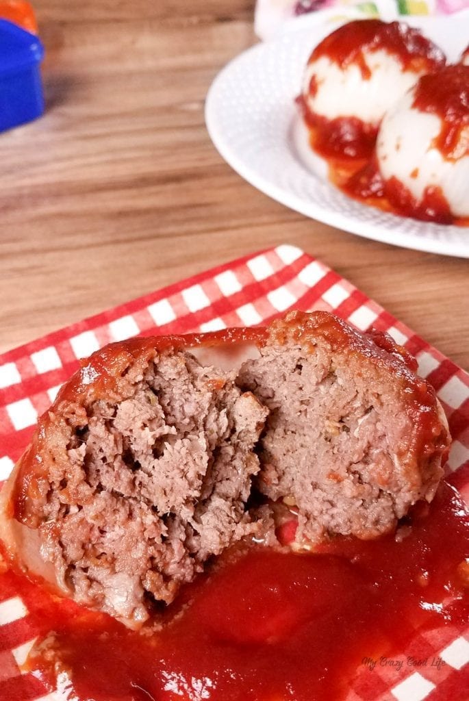 Mini BBQ Meatloaf Bombs are a delicious and healthy dinner that is family friendly! For those of you who don't want to make one big meatloaf, I love making this 21 Day Fix mini meatloaf dinner! Mini Onion Bombs | Crockpot Mini Meatloaf | Instant Pot Mini Meatloaf | 21 Day Fix dinner recipe | Instant Pot BBQ #instantpot #21dayfix #bbq