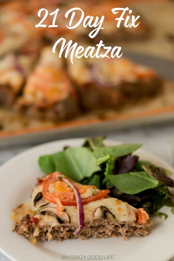 I love pizza, and I love that I don't have to sacrifice carbs for this recipe! This low carb meatza recipe is a great 21 Day Fix dinner recipe that your meat loving husband will LOVE.This meatza recipe is a low carb, keto, 21 Day Fix option. #lowcarb #meatza #keto #glutenfree #21dayfix Low Carb Pizza | Keto Pizza | Meat Pizza