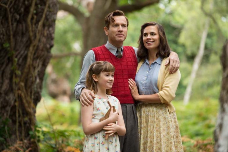 Hayley Atwell as Evelyn Robin in Disney’s Christopher Robin