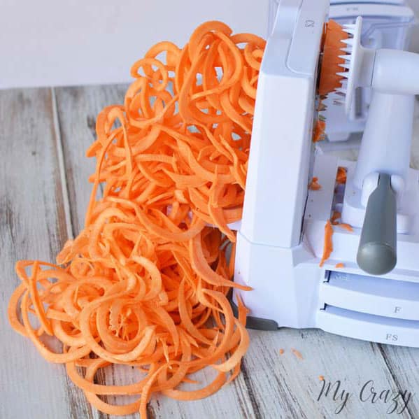 spiralizer making sweet potato pasta