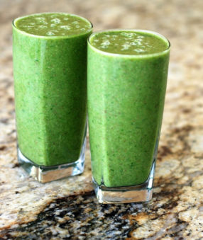 These Smoothie Recipes with veggies are a great way to get extra vegetables! Shakeology recipes with green containers are a delicious grab and go breakfast. Great tips about making green protein shakes and which veggies can easily be blended into smoothies.