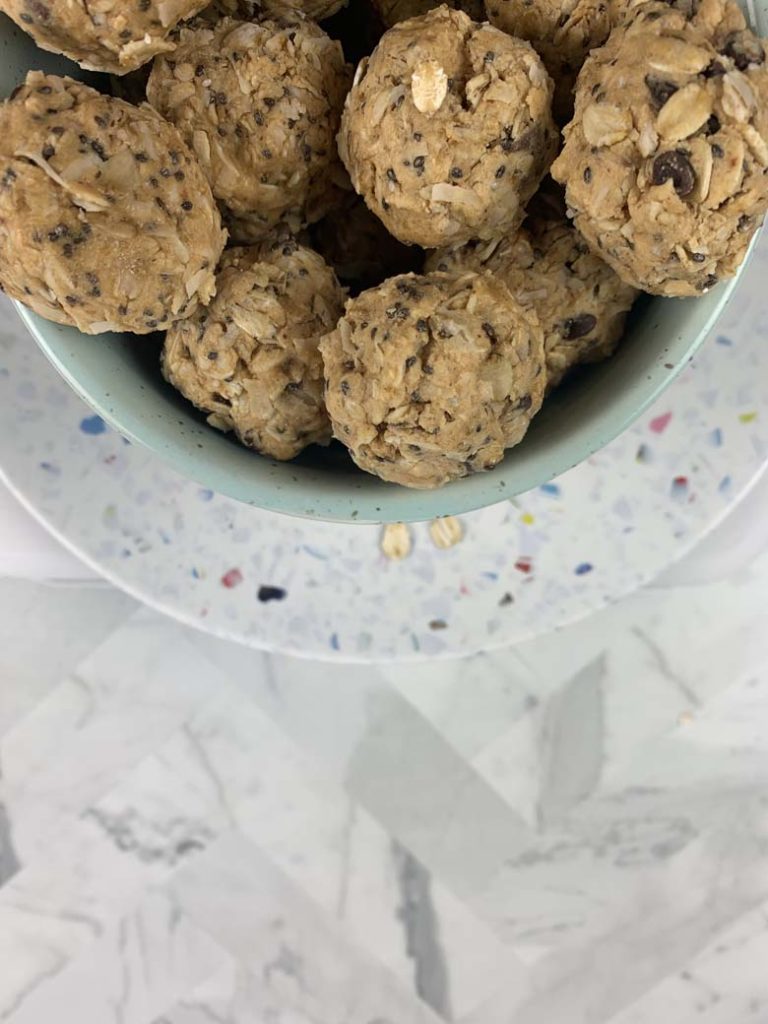 Oatmeal Peanut Butter Protein Balls Recipe