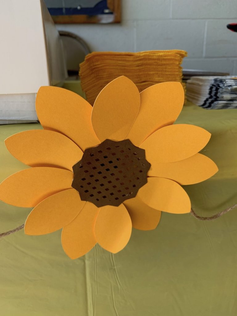 Cricut sunflower svg project