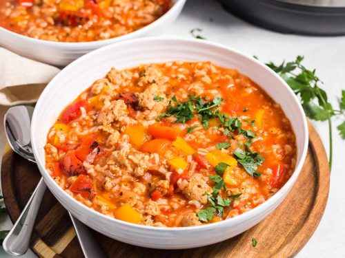 Healthy Stuffed Pepper Soup with Turkey and Quinoa - Foody Schmoody Blog