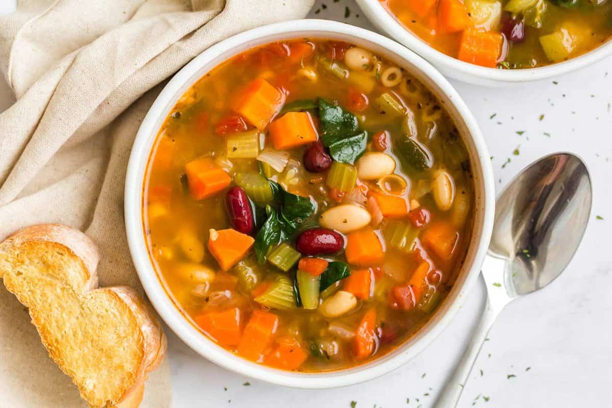 Instant Pot Minestrone Soup