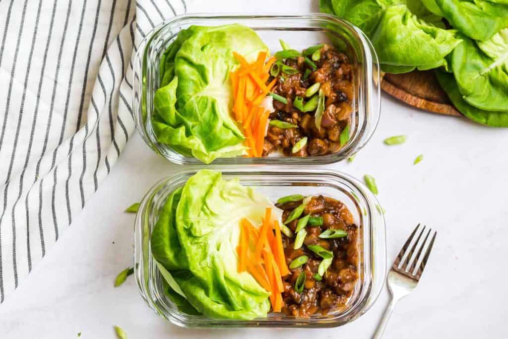 deconstructed Vegan Lettuce Wraps in glass meal prep container