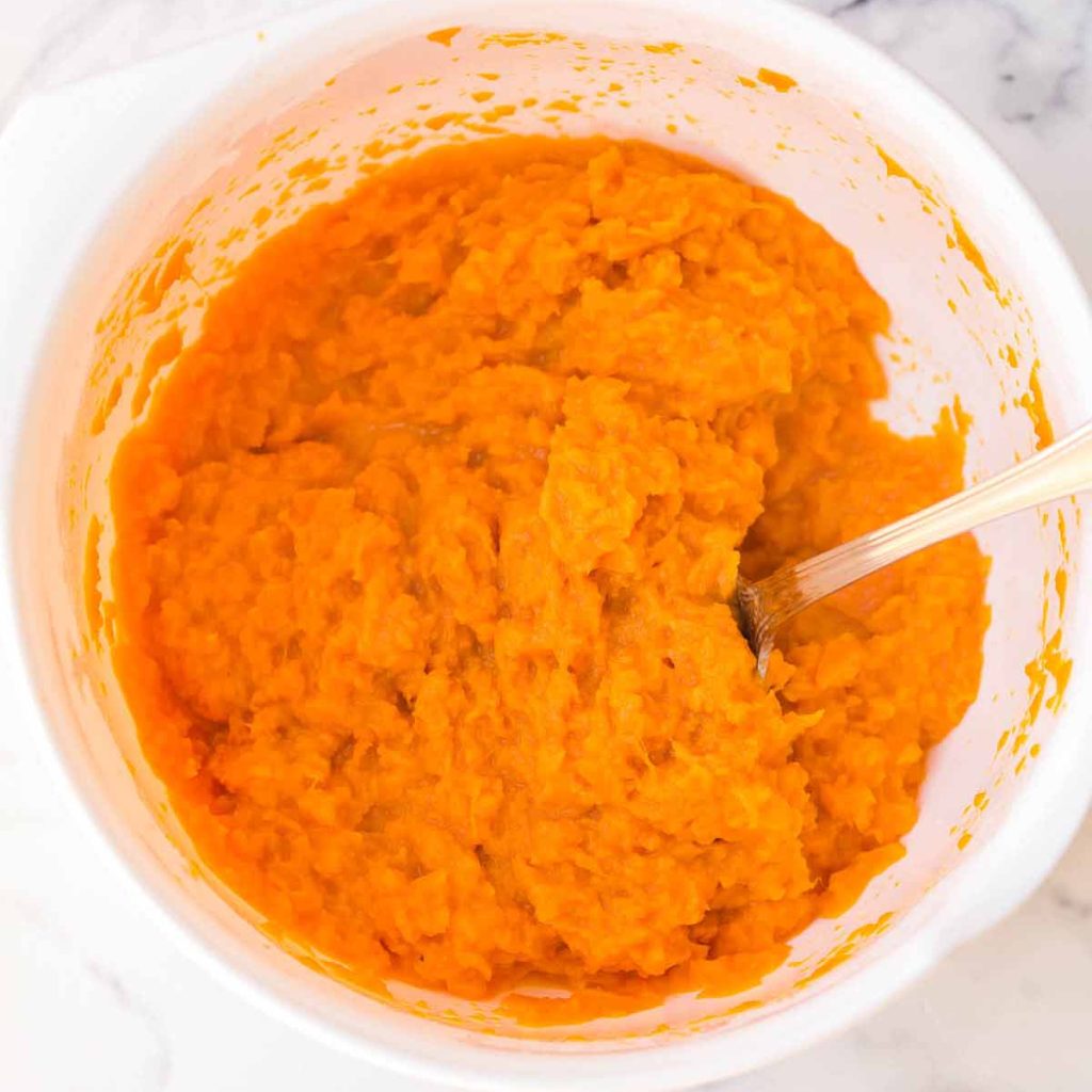 mixed sweet potato with butter into mashed sweet potato