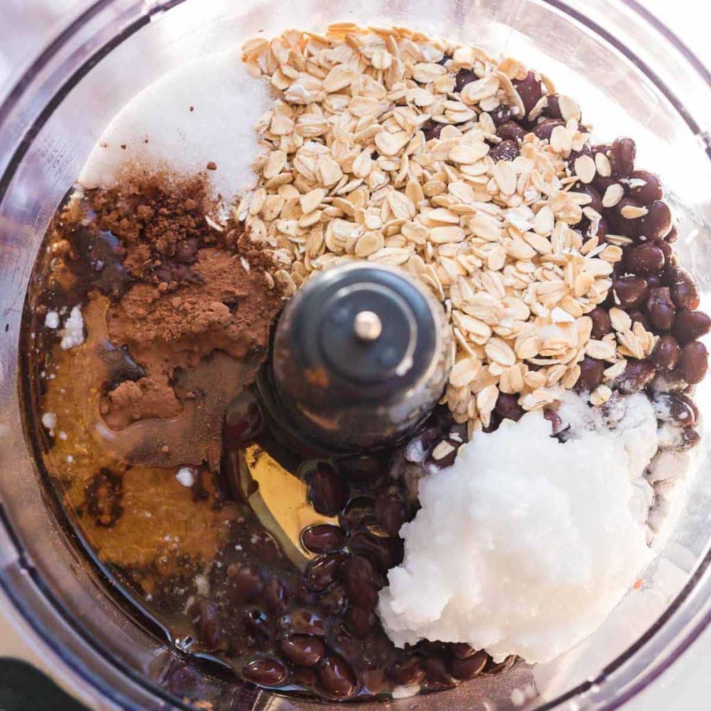 food processor with ingredients to make black bean brownies