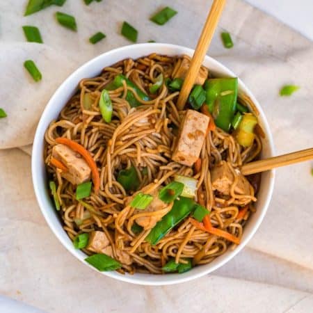 bowl of Vegetable Lo Mein with chop sticks